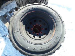 lot 92 image: Carlisle Solid RTR Tire Set