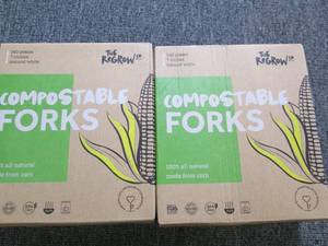 2 boxes of 140pc compostable forks...