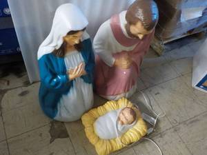 3 pc Nativity Blow Mold Set...