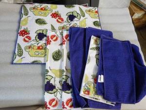 10 Pc Kitchen Set...