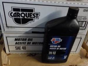 12 Qt Bottles Carquest Motor Oil SA...