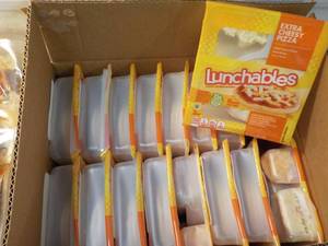 16 Frozen Extra Cheesy Pizza Luncha...