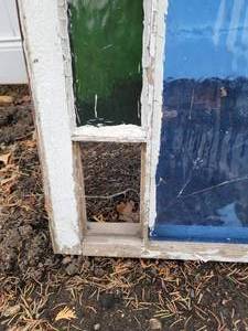 lot 3 image: Impressive Church Stain Glass Window Salvage (Blue)