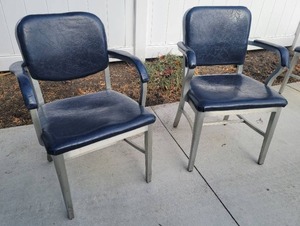 lot 17B image: Mid-Century Modern Chairs A