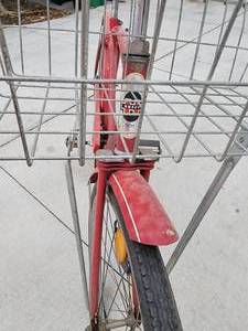 lot 44 image: Vintage Huffy Easy Going Bicycle