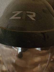 lot 46A image: Z1R Motorcycle Helmet, size M