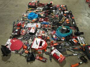 Lot of assorted hand tools and accesories various models and conditions customer returns see pictures