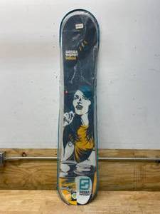 lot 118 image: SIERRA V Spot 142 Womens Snowboard
