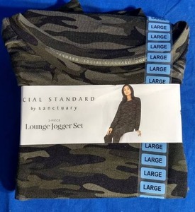 lot 113 image: Sanctuary Ladies Jogger Set Size Large Camouflage Color (Brand New)