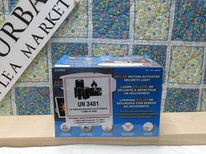 lot 5 image: Sunforce Solar Motion Activated Security Light