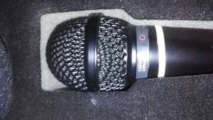 Peavey PVM Microphone In Locking Case