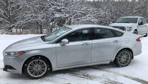 lot 1 image: 2014 Ford Fusion SE