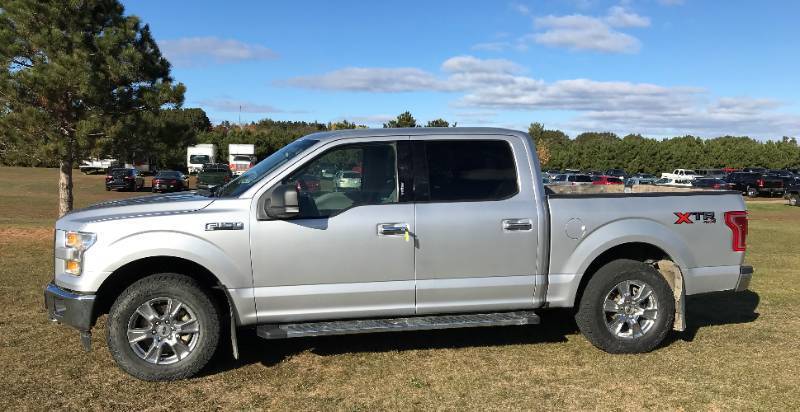 lot 1 image: 2017 Ford F150 XLT 4X4