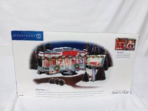 lot 30 image: Department 56 Shellys Diner Snow Village Dcor