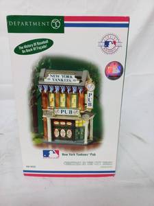 lot 46 image: Department 56 New York Yankees Pub Holiday Vilage Dcor Piece