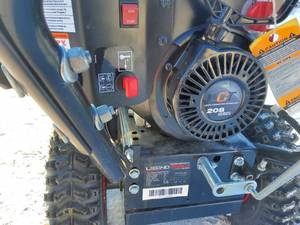 lot 13 image: Legend Force 26 in snow blower