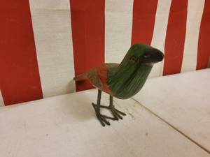 lot 38 image: Hand carved bird