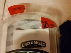 lot 114 image: Uncle Mikes  neoprene  pistol inside waste holster, new