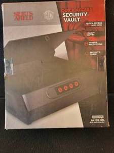 lot 126 image: Sports Afield Quick Access Security Vault     (New In Box)