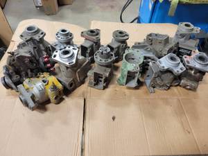 lot 169 image: Large Lot of Stanadyne Injection Pump Housings and More