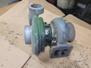 lot 230 image: John Deere Turbocharger Core - Part No. S3A-101 or RE52313