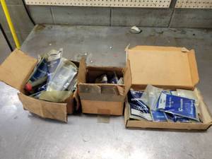 lot 37 image: Large Lot of NOS CUMMINS Service Parts