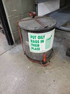 lot 50 image: Flip Lid Oily Rag Can