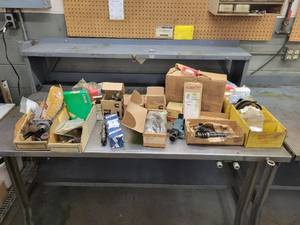 lot 76 image: Assorted Filters, Injectors, Fuel Control Actuators and More
