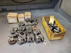 lot 87 image: Large Lot of Assorted Flyweight Assemblies