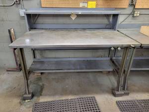 lot 90 image: Steel Workshop Table - 60 x 36 x 36 - Includes Pneumatic Hookups