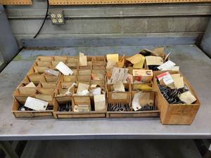 lot 91 image: Inventory of Springs for Injection Pumps
