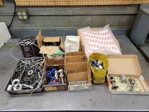 lot 103 image: BOSCH Measuring Tools (105782-8150), Hardware, Parts and More