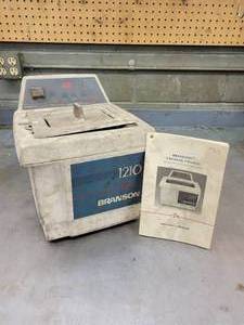 lot 116 image: Branson Model 1210 Ultrasonic Cleaner - Powers On