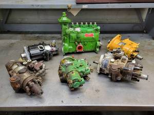 lot 117 image: (6) Diesel Injection Pumps - See Description for Details