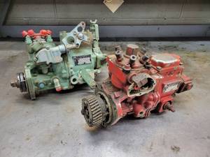 lot 121 image: (2) International Harvester Diesel Injection Pumps