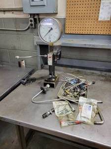lot 5 image: BOSCH EPS100 Nozzle Tester - Part No. 0684200704