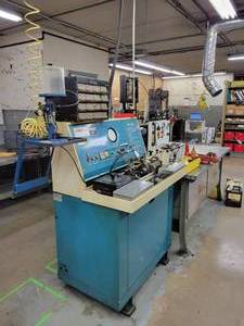 lot 4 image: Hartridge Model 290 Injector Test Stand, CUMMINS Injector Leakage Tester, CUMMINS Top Stop Fixture, Work Table and Contents of Cabinet