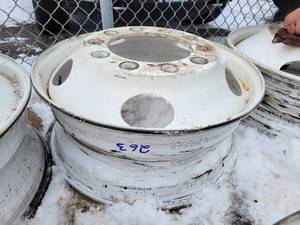 lot 263 image: Steel Rim - Hub-Piloted Dual-Mounting Two-Piece Flange Nut 10 Hole - Part No. 50488
