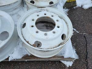 lot 260 image: Steel Rim - Maxion 22.5 X 9. 10 Hole. Hub-Pilot Mount