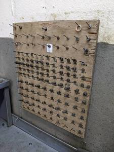 lot 61 image: Organizer w Metric washer Inventory