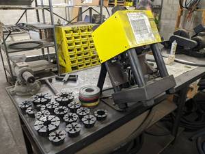 lot 280 image: EATON Weatherhead Coll-O-Crimp II Hydraulic Hose Crimper w 14 Dies - 115V 1PH