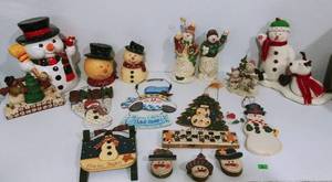 lot 2 image: Assorted Snowman Decor