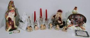 lot 4 image: Assorted Collectible Santas and Angels