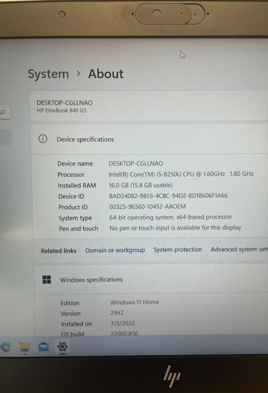 lot 1 image: HP Elitebook 840 G5 14 500GB Intel Core i8-8250U 16Gb Windows 11 Home