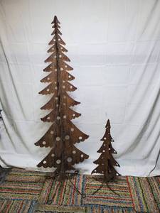 Christmas Tree Yard Art