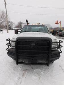 lot 2 image: 2012 Ford F550 Service Truck with Boom