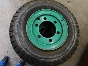 lot 32 image: 2 - Bridgestone Pneumatic Tires 8.25 x 15 on Rims