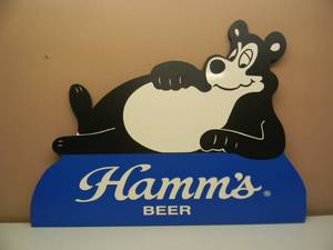 lot 2 image: NEW OLD STOCK CUSTOM HAMMS BEER BEAR SIGN WOODCOMPOSITE - LARGE HAMMS STATEMENT PIECE - APPROX 45 By 34 - FANTASTIC PIECE - GREAT CONDITION - SEE PICTURES