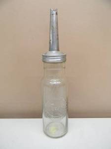 lot 34 image: VINTAGE EMBOSSED STANDARD OIL COMPANY SERVICE - INDIANA OLD TORCH - ONE QUART GLASS OIL BOTTLE WSPOUT - FANTASTIC OLD SCHOOL PIECE - SEE PICTURES