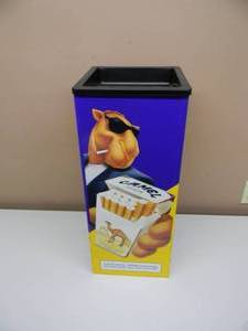 lot 51 image: VINTAGE 1993 Camel Joe metal 24 Floor Ashtray - NEW OLD STOCK In great condition, folds up - FANTASTIC PIECE